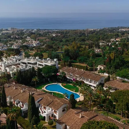 Appartement Vacation In The Location, With Terrace And Pool In Center