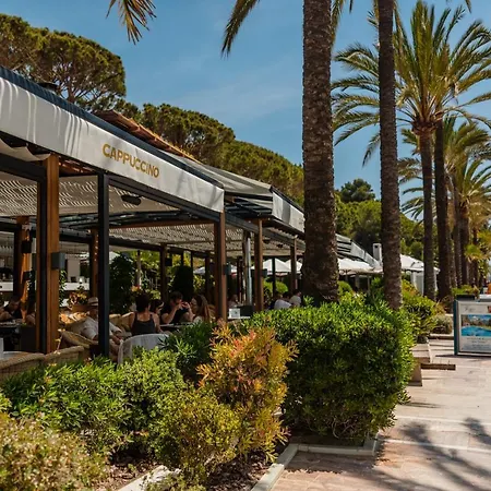 Vacation In The Location, With Terrace And Pool In Center Appartamento