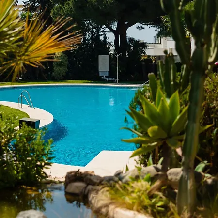 Vacation In The Location, With Terrace And Pool In Center Marbella