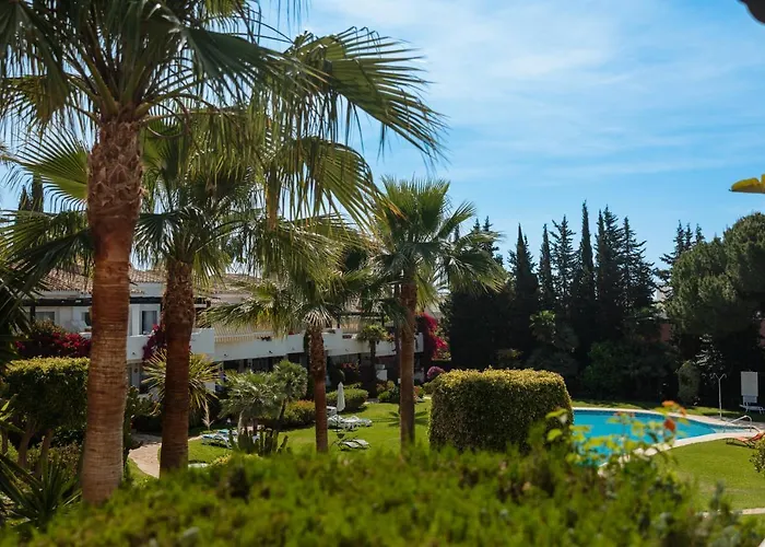 Vacation In The Location, With Terrace And Pool In Center Marbella