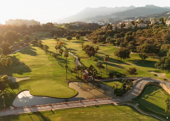 Vacation In The Location, With Terrace And Pool In Center *